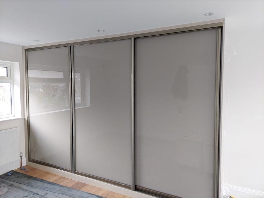 Bespoke Glass Wardrobe Designs – Crafted for You 1 sliding wardrobe