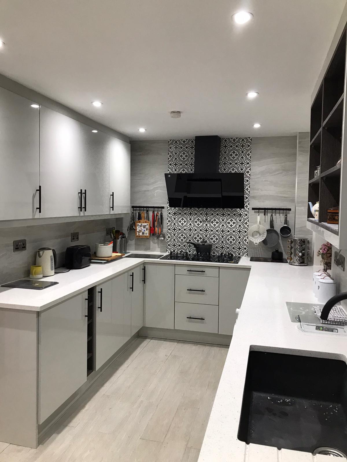 Kitchen Furniture Fitting: Expert Installation by Made Two Measure 1 Kitchen furniture fitting